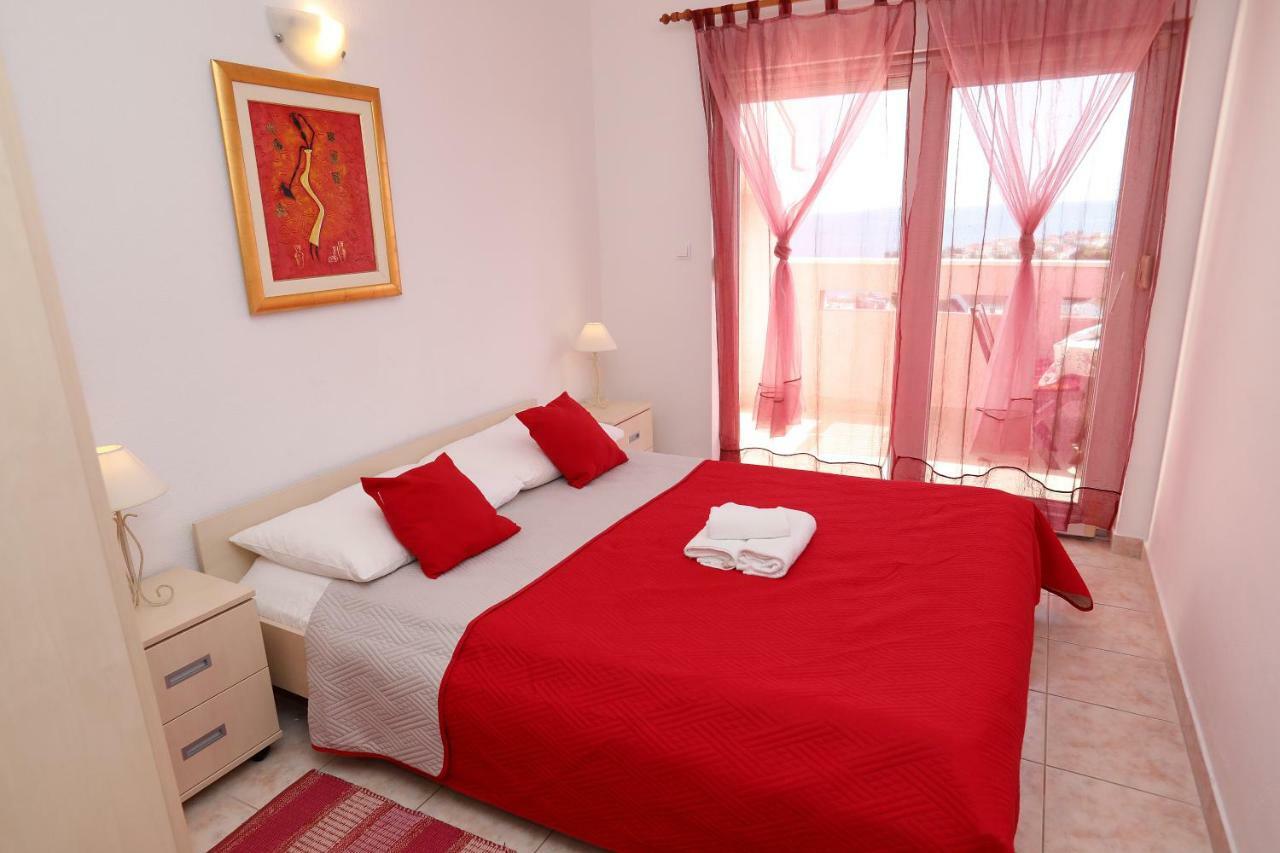 Apartment Mavarcica โตรกีร์ ภายนอก รูปภาพ